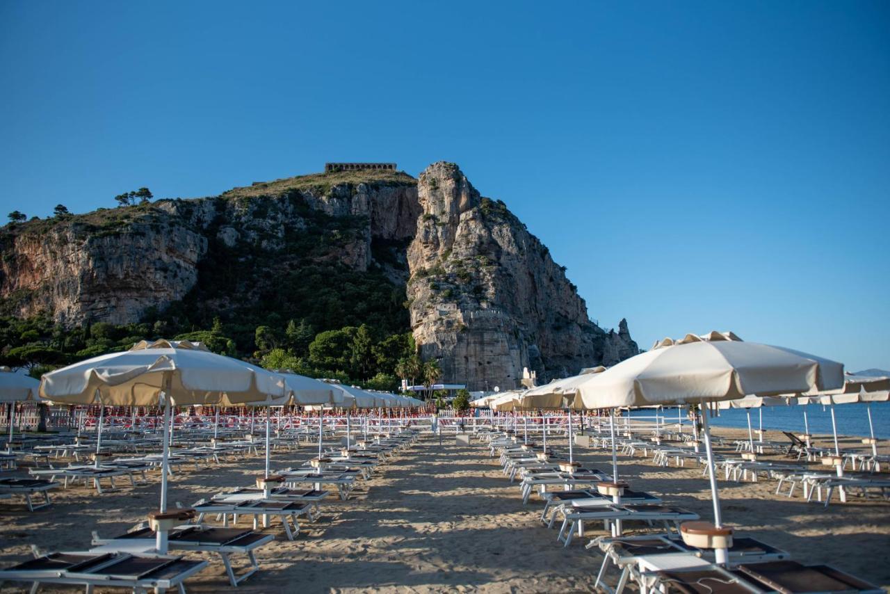 La Librata Boutique Hotel Terracina Exterior photo
